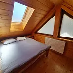 Tęczowe Wzgórze Apart-hotel