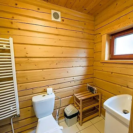شقة فندقية Teczowe Wzgorze 3*