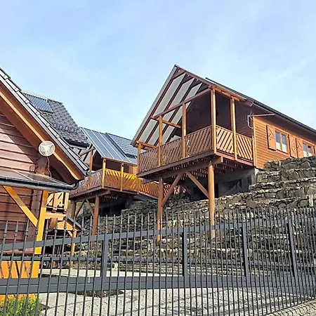 Aparthotel Teczowe Wzgorze 3*