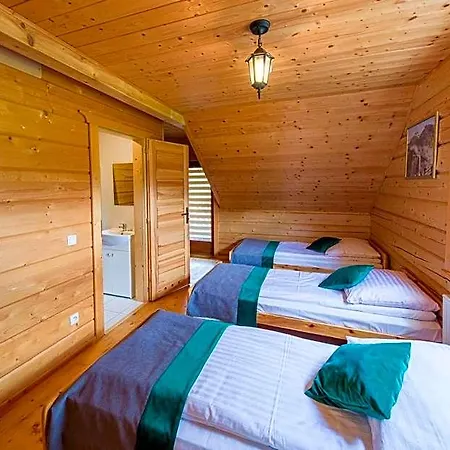 Aparthotel Teczowe Wzgorze 3*