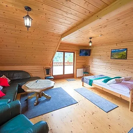 Teczowe Wzgorze Aparthotel 3*